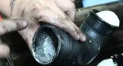 发动机积碳多，加添加剂真能清洁积碳吗?
