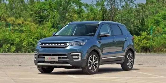 竞争对手瞄准途胜的长安CS55售价8.39万起，正式向合资开火