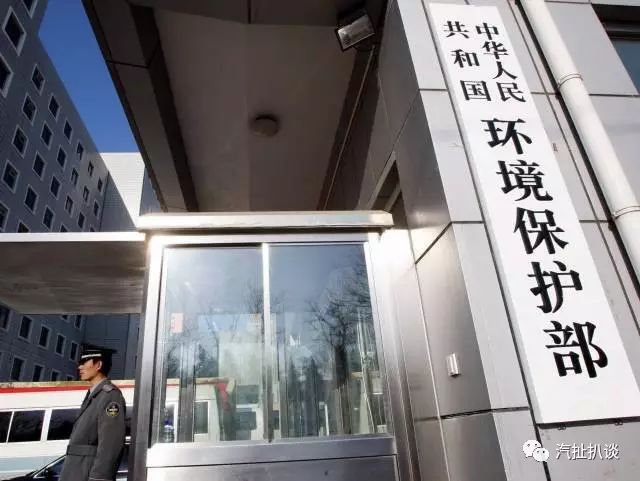 零部件引发车企“停产”?；?，背后的缘由值得深思