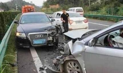 这10种交通违法行为，抓到一次性扣12分