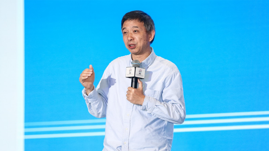 王坚：智能、网联实际上是两个不同的概念
