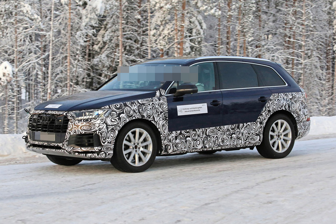 全新奥迪Q7曝光，3.0T+8AT动力，内饰向A8L看齐，要涨价了！