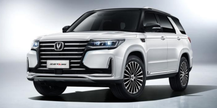 国产旗舰SUV“大揽胜”官图发布 二季度将上市