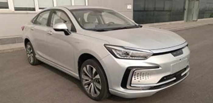 续航里程超400公里 北汽新能源EU7车型曝光