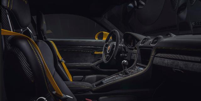 两车齐发！保时捷718 Cayman GT4 、718 Spyder官图发布