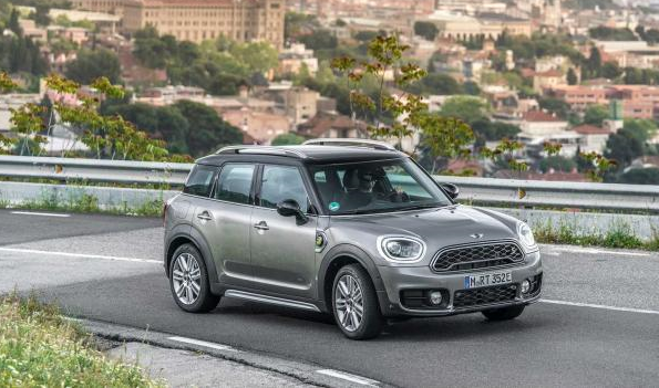 续航升级 MINI COUNTRYMAN新能源官图发布