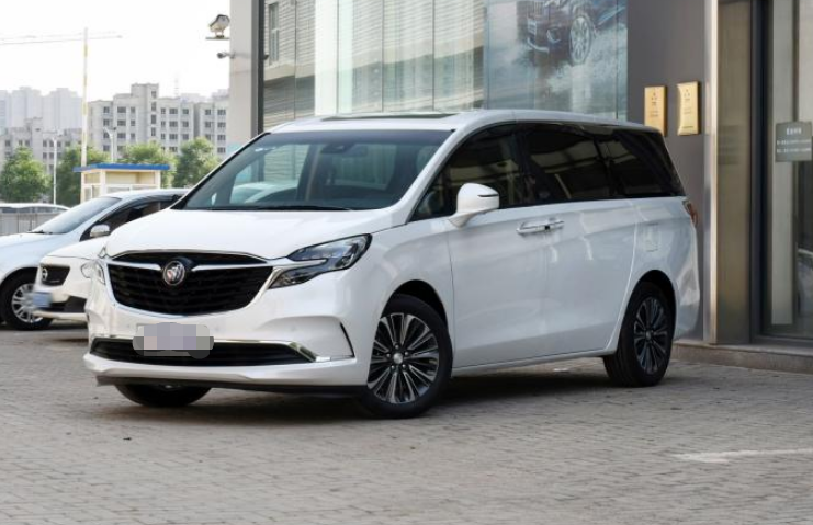 别克GL8 ES陆尊新车型上市 售价41.99万元