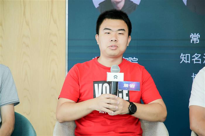 蔚来，车机，智能座舱,蔚来NOMI