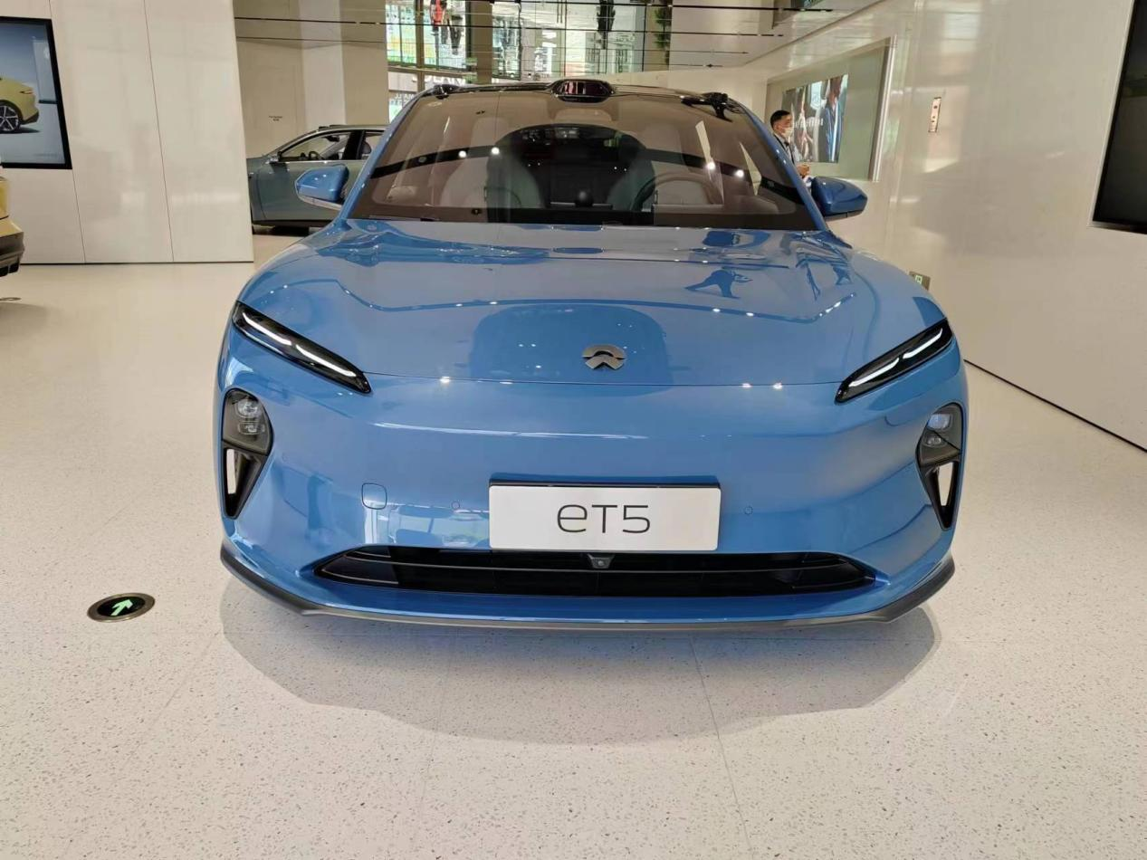 “普信”蔚来?高端车型增长乏力，还要逆势“涨价”