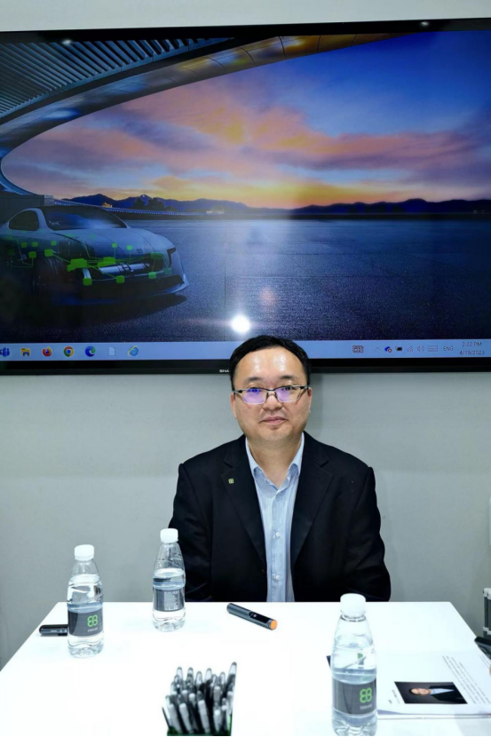  邹露君：Elektrobit助力车企轻松开发下一代软件定义汽车