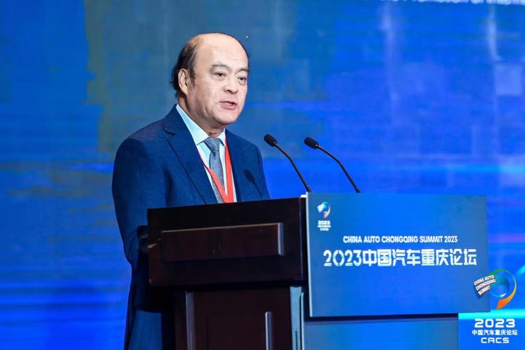  李奇：这是一场产业实力、耐力和毅力的比拼