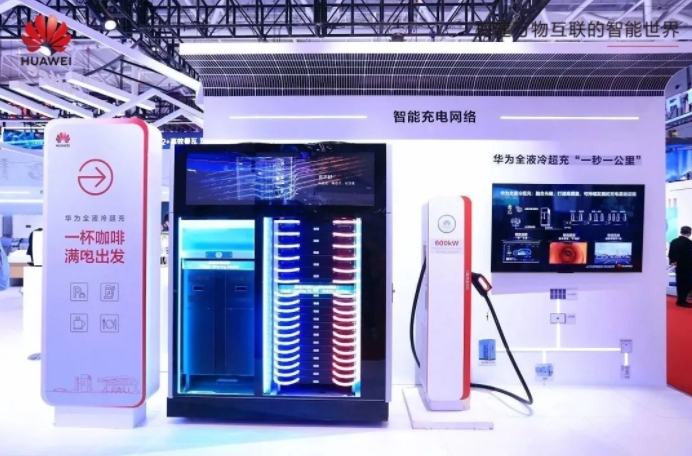 高压超充车型加速“飞入寻常百姓家”，新车增长超400%