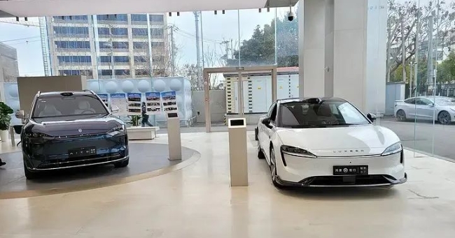 智界S7交付调查：提车等待三个月，交付混乱引准车主吐槽
