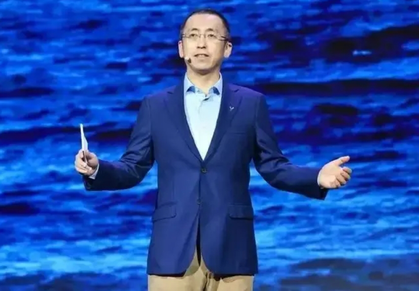 卢放：保持战略定力，推动新能源汽车高质量发展