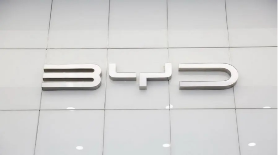比亚迪持续“暴走”，7月销量同比增长30.5%，达342383辆