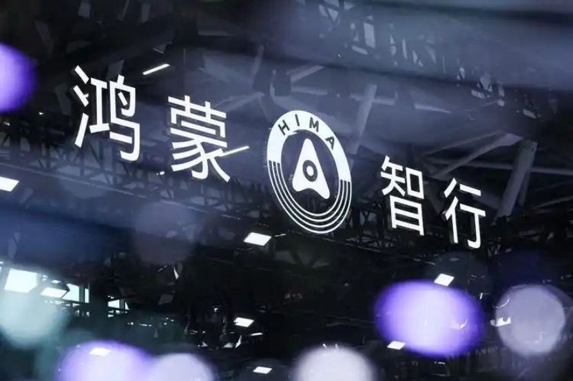 写在2024年的最后一天：车企要成为胖东来还是山姆？