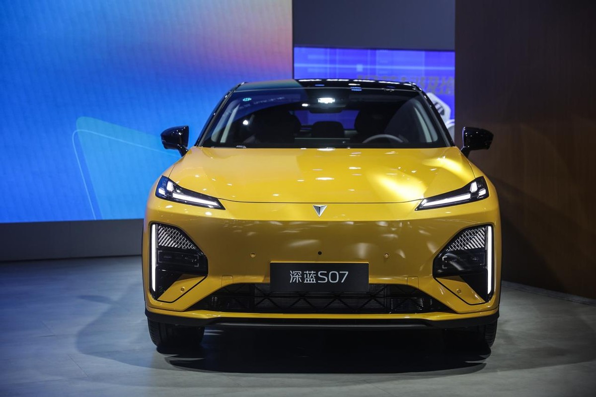 全系标配华为乾崑智驾SUV 全新深蓝S07成都车展亮相 